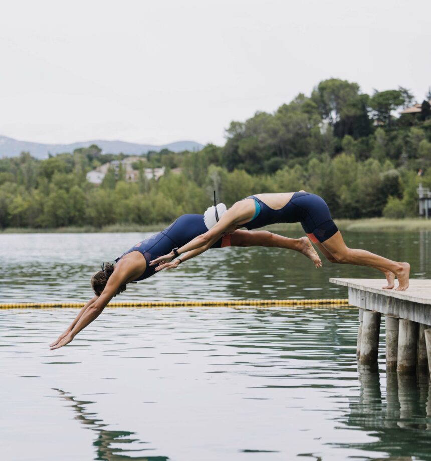 Mono triatlón corta y media distancia ESPALDA ABIERTA PERSONALIZADO AQUA (MUJER)